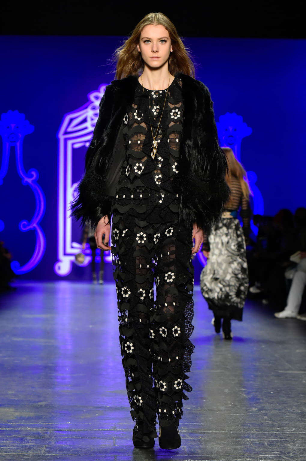 Fashion Week New York Fall/Winter 2016 look 15 de la collection Anna Sui womenswear