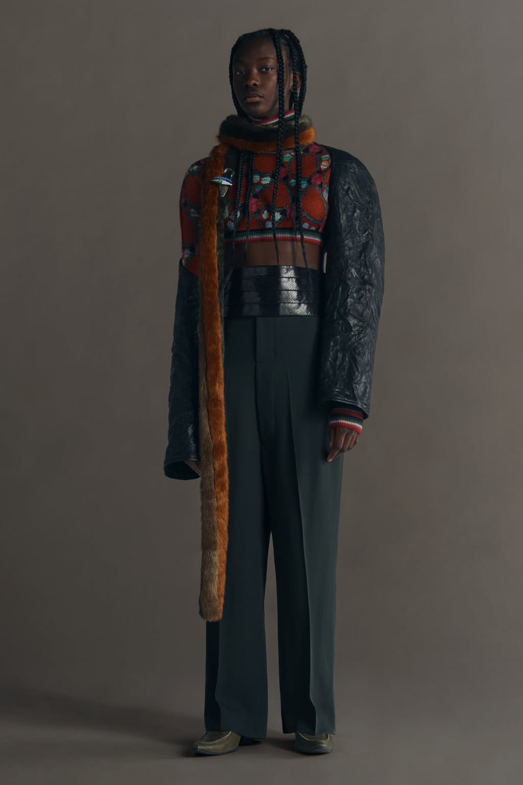 Fashion Week Paris Fall/Winter 2022 look 10 from the Acne Studios collection menswear