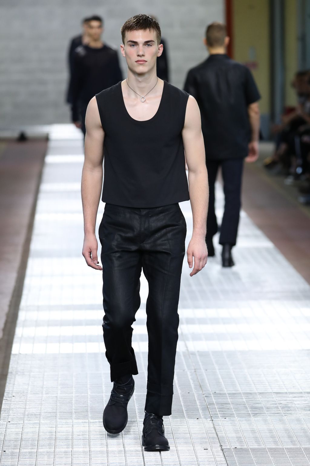 Fashion Week Milan Spring/Summer 2018 look 4 from the Dirk Bikkembergs collection menswear