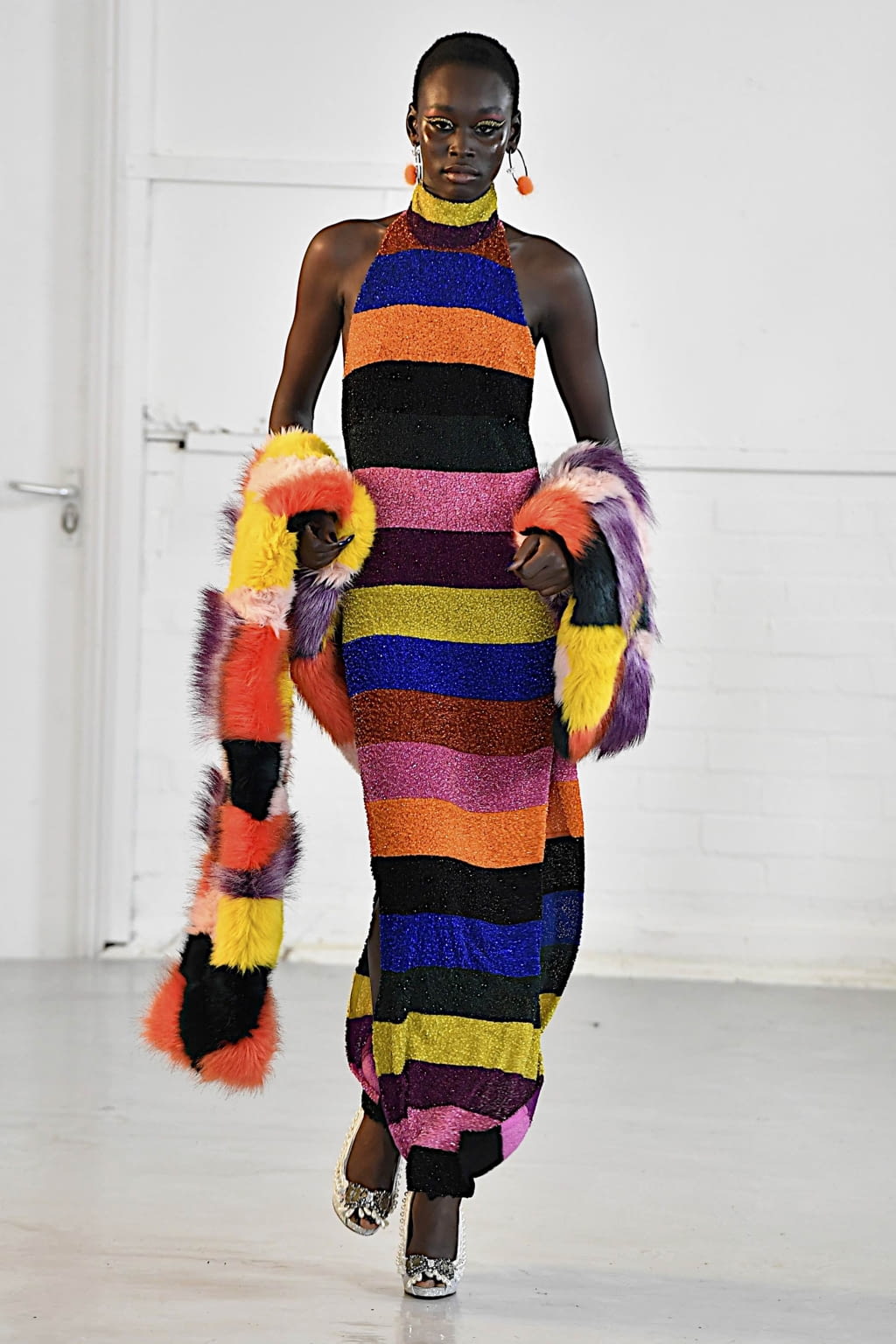Fashion Week London Fall/Winter 2020 look 5 from the Ashish collection 女装