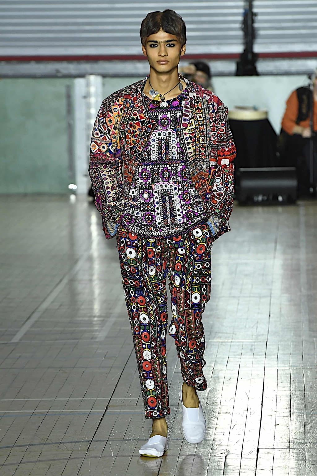 Fashion Week London Spring/Summer 2020 look 1 from the Ashish collection womenswear