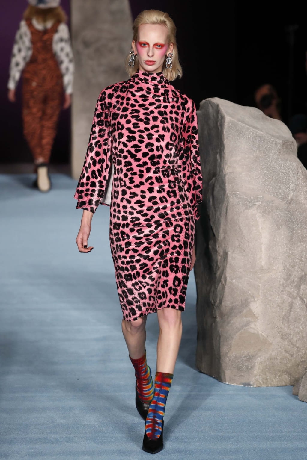 Fashion Week London Fall/Winter 2018 look 27 from the Ashley Williams collection womenswear