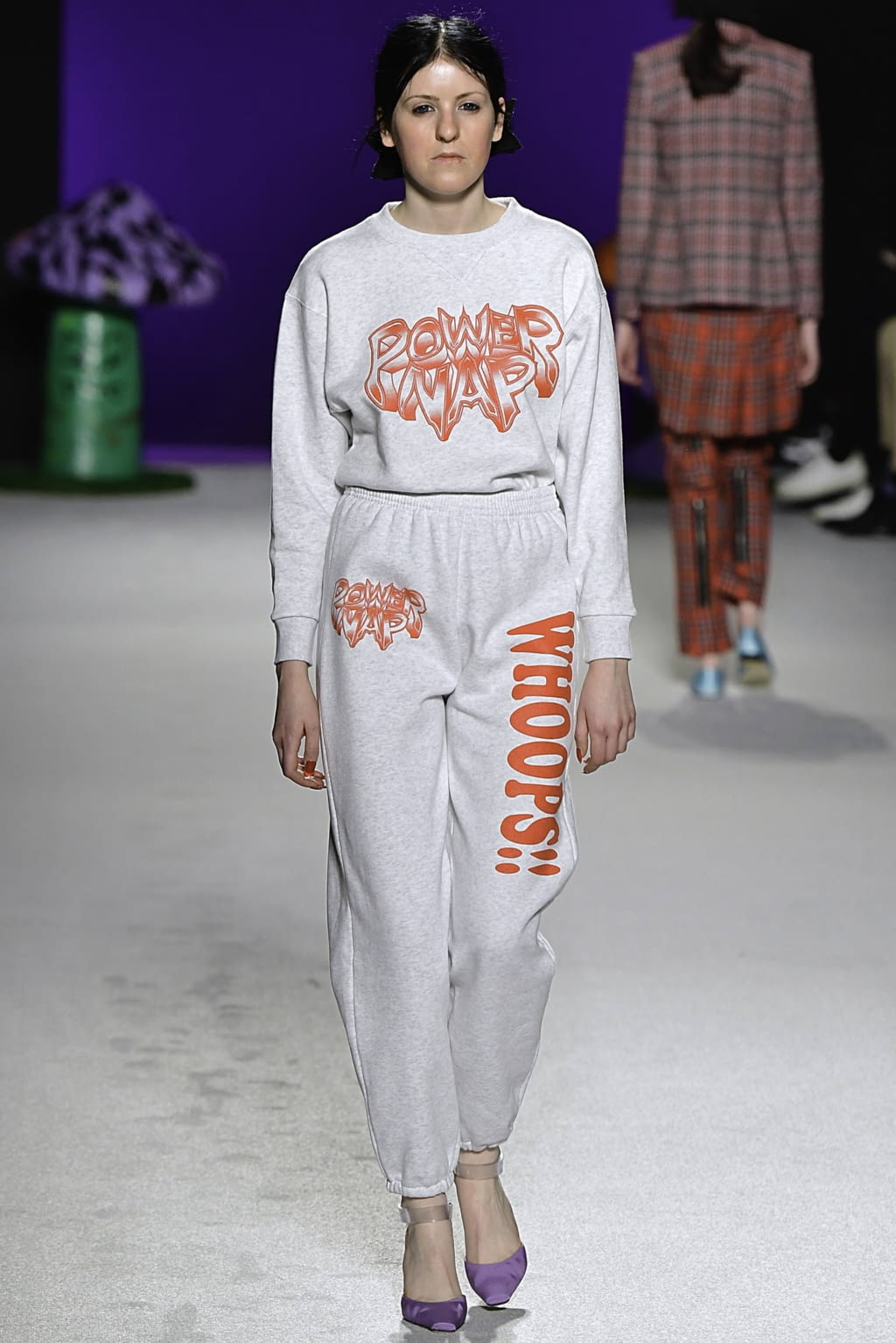 Fashion Week London Fall/Winter 2019 look 10 from the Ashley Williams collection womenswear