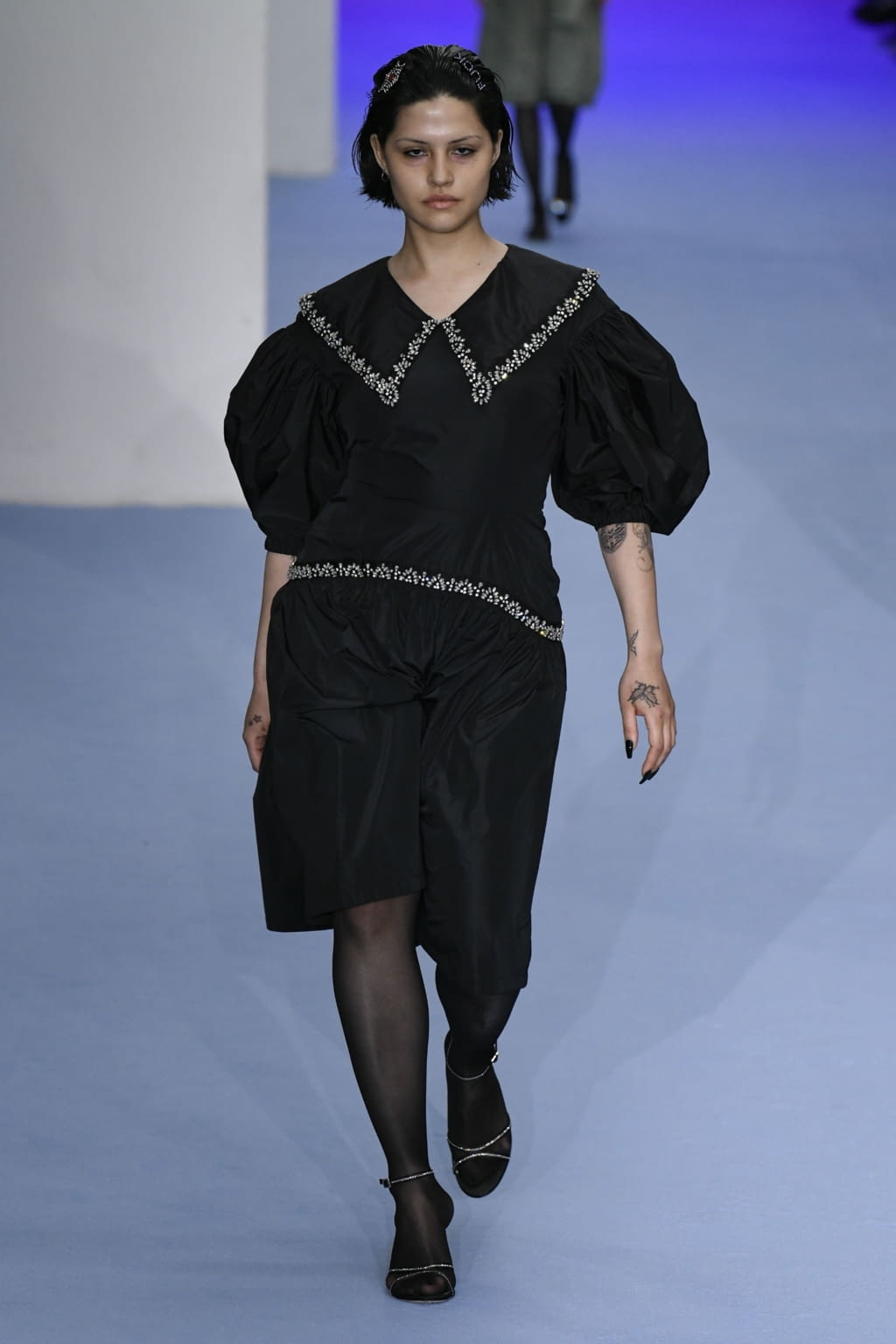 Fashion Week London Fall/Winter 2020 look 18 de la collection Ashley Williams womenswear