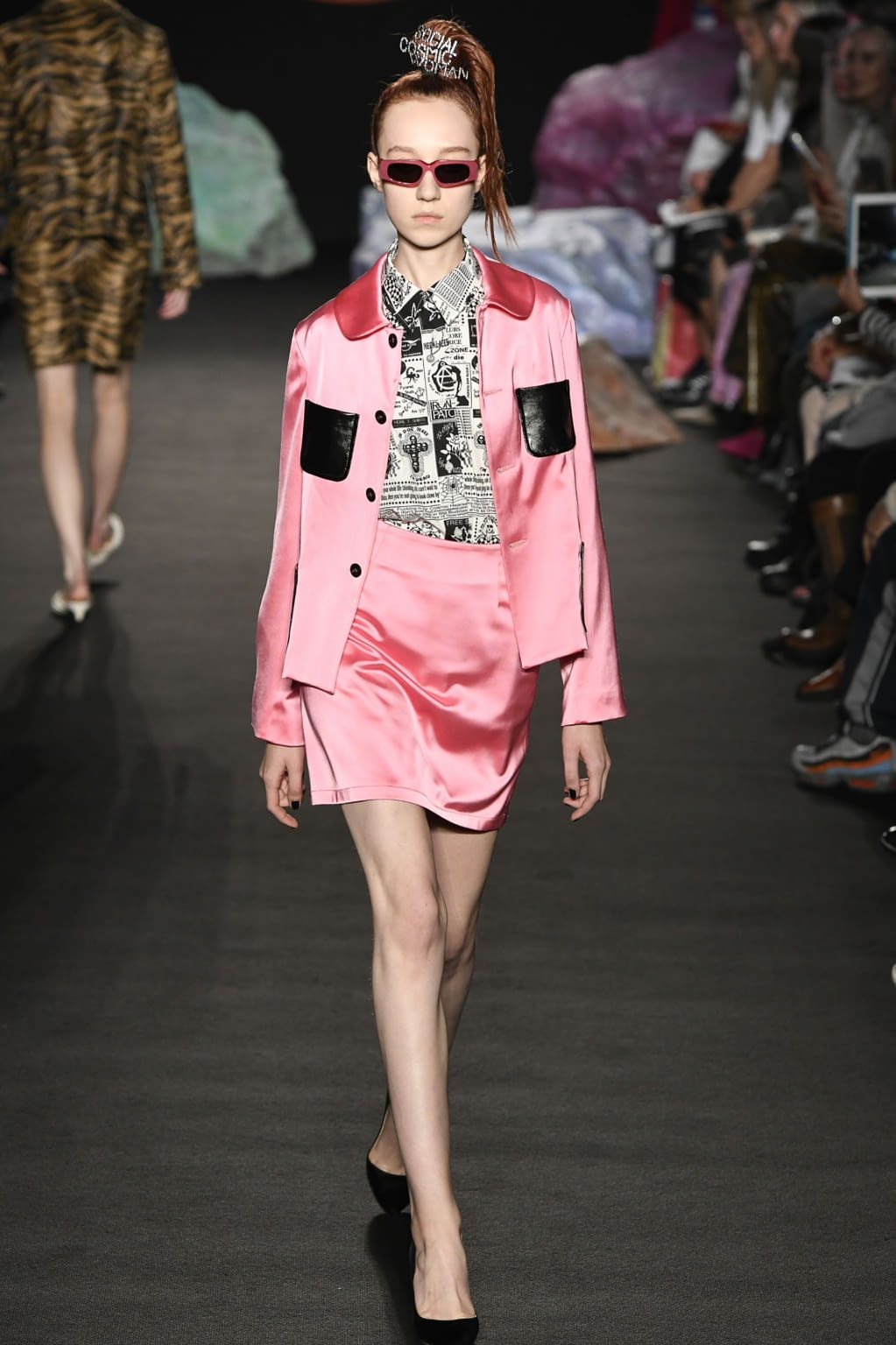 Fashion Week London Spring/Summer 2019 look 9 from the Ashley Williams collection 女装