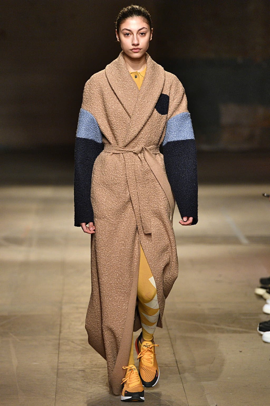 Fashion Week London Fall/Winter 2018 look 14 from the Astrid Andersen collection 男装