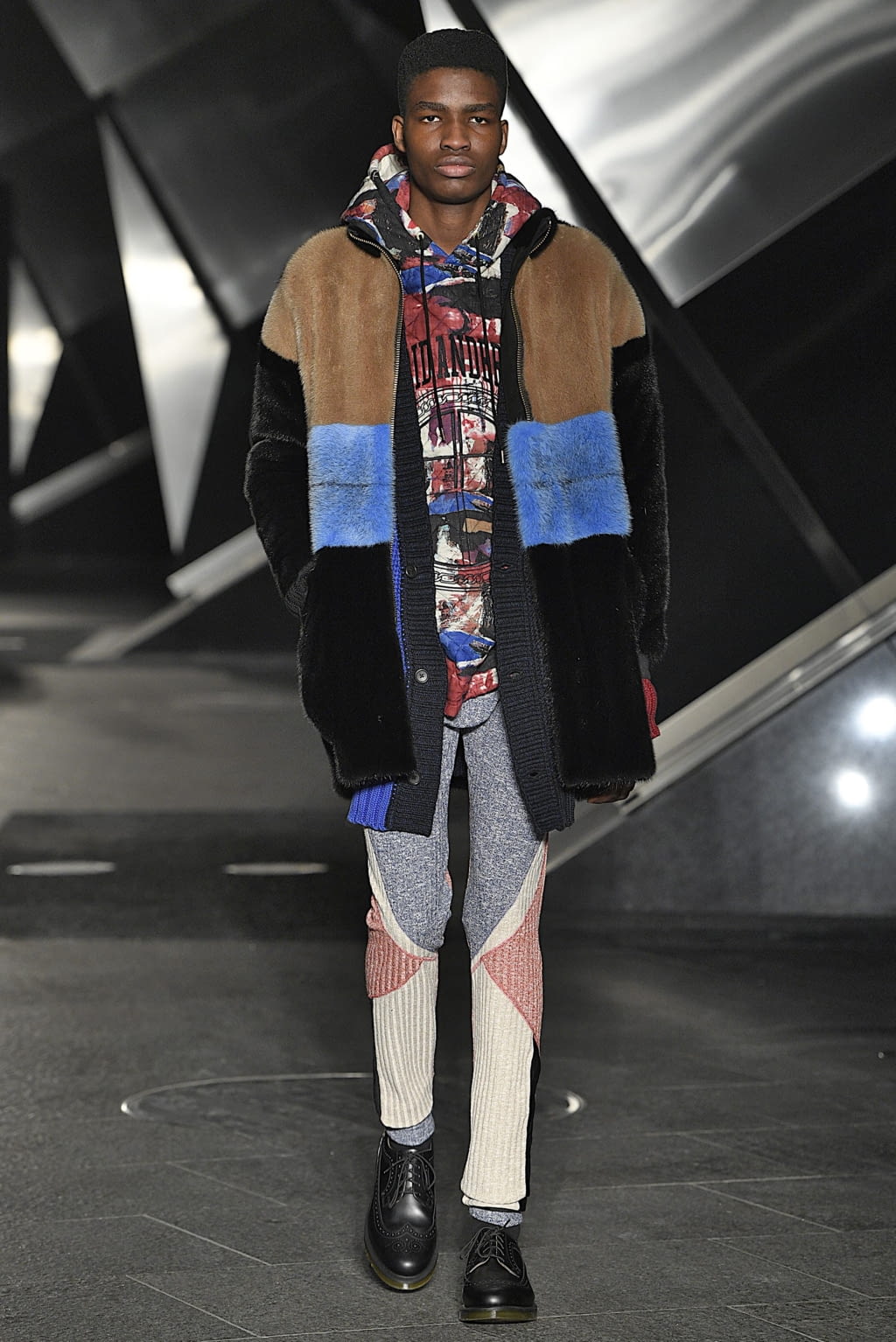 Fashion Week London Fall/Winter 2019 look 17 de la collection Astrid Andersen menswear