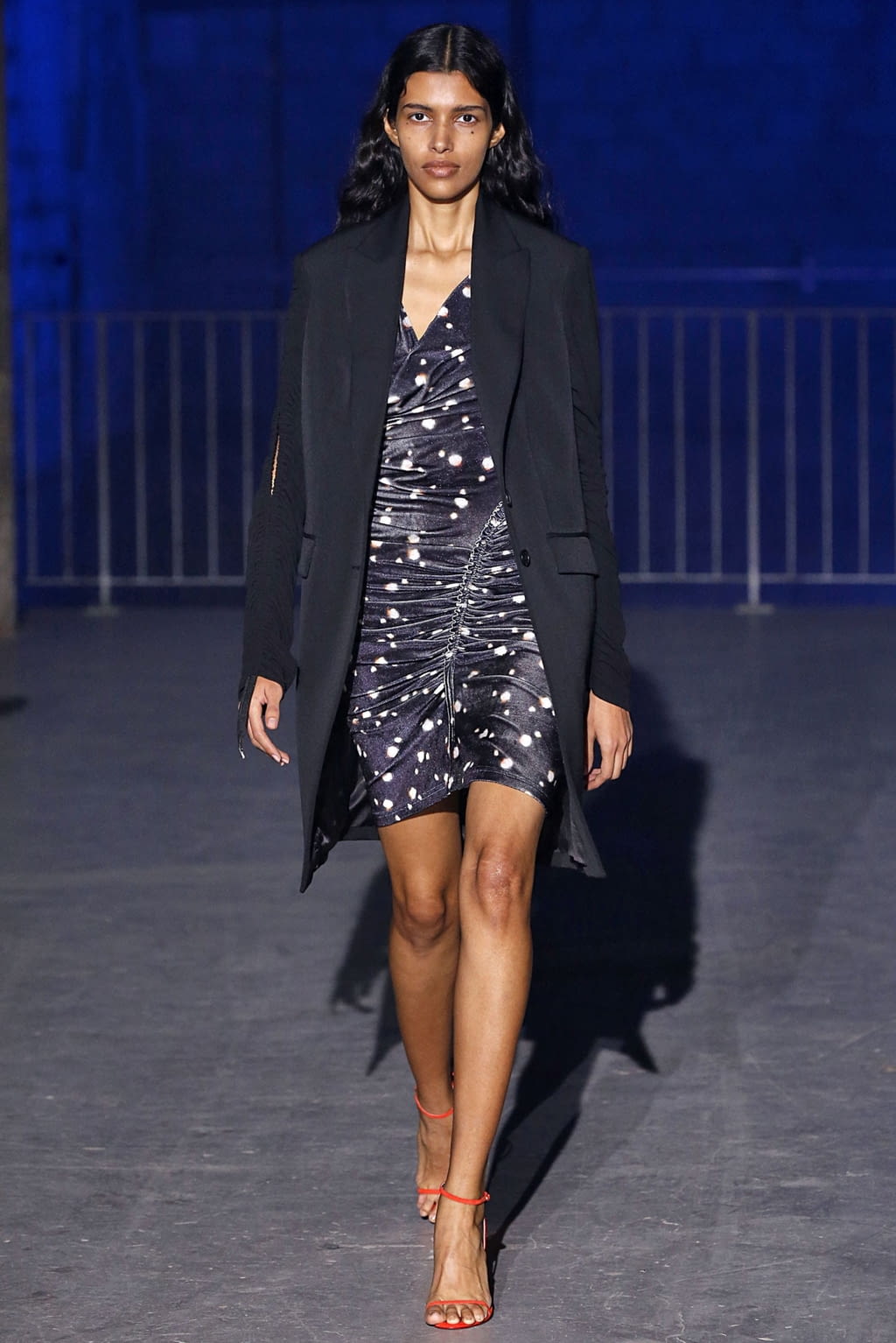Fashion Week Paris Fall/Winter 2019 look 7 de la collection Atlein womenswear