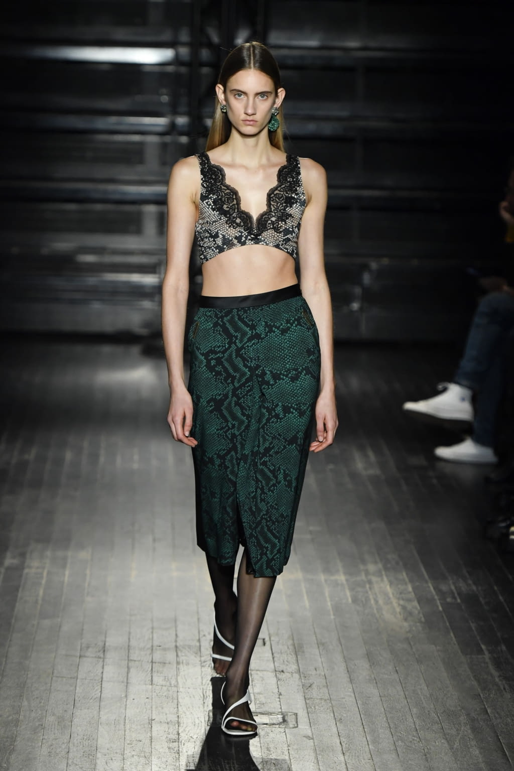 Fashion Week Paris Fall/Winter 2020 look 9 de la collection Atlein womenswear