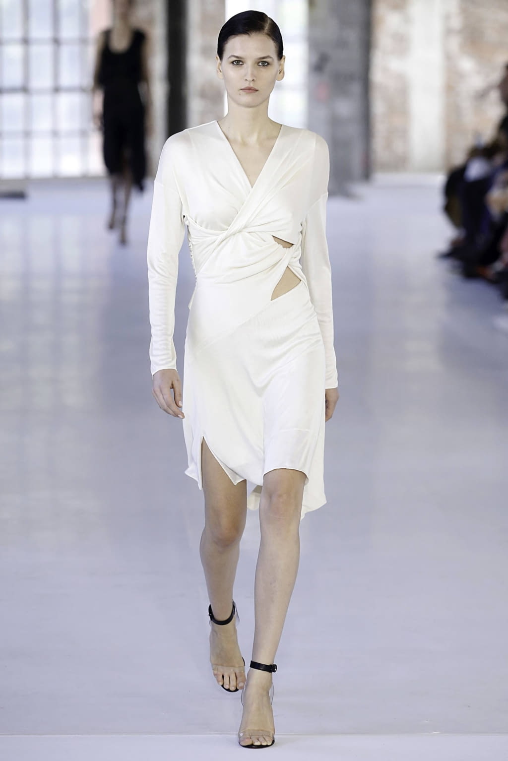Fashion Week Paris Spring/Summer 2019 look 3 from the Atlein collection womenswear