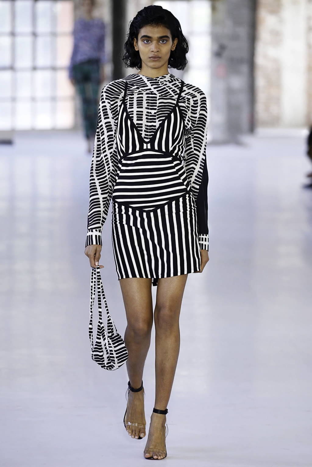 Fashion Week Paris Spring/Summer 2019 look 6 de la collection Atlein womenswear