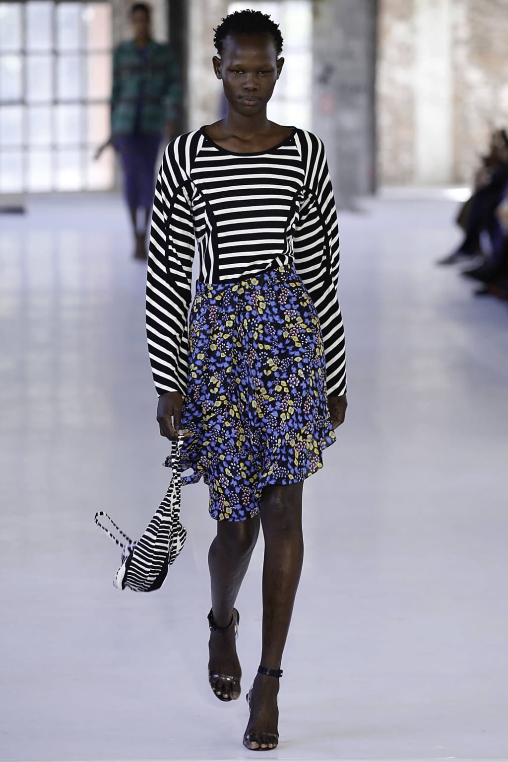 Fashion Week Paris Spring/Summer 2019 look 12 de la collection Atlein womenswear