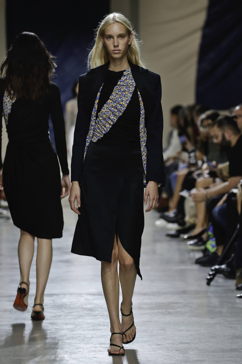 Fashion Week Paris Spring/Summer 2020 look 3 de la collection Atlein womenswear
