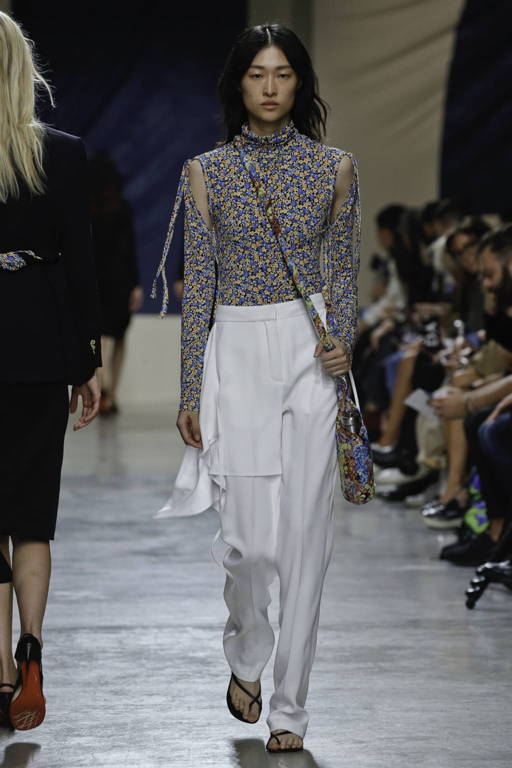 Fashion Week Paris Spring/Summer 2020 look 4 from the Atlein collection 女装