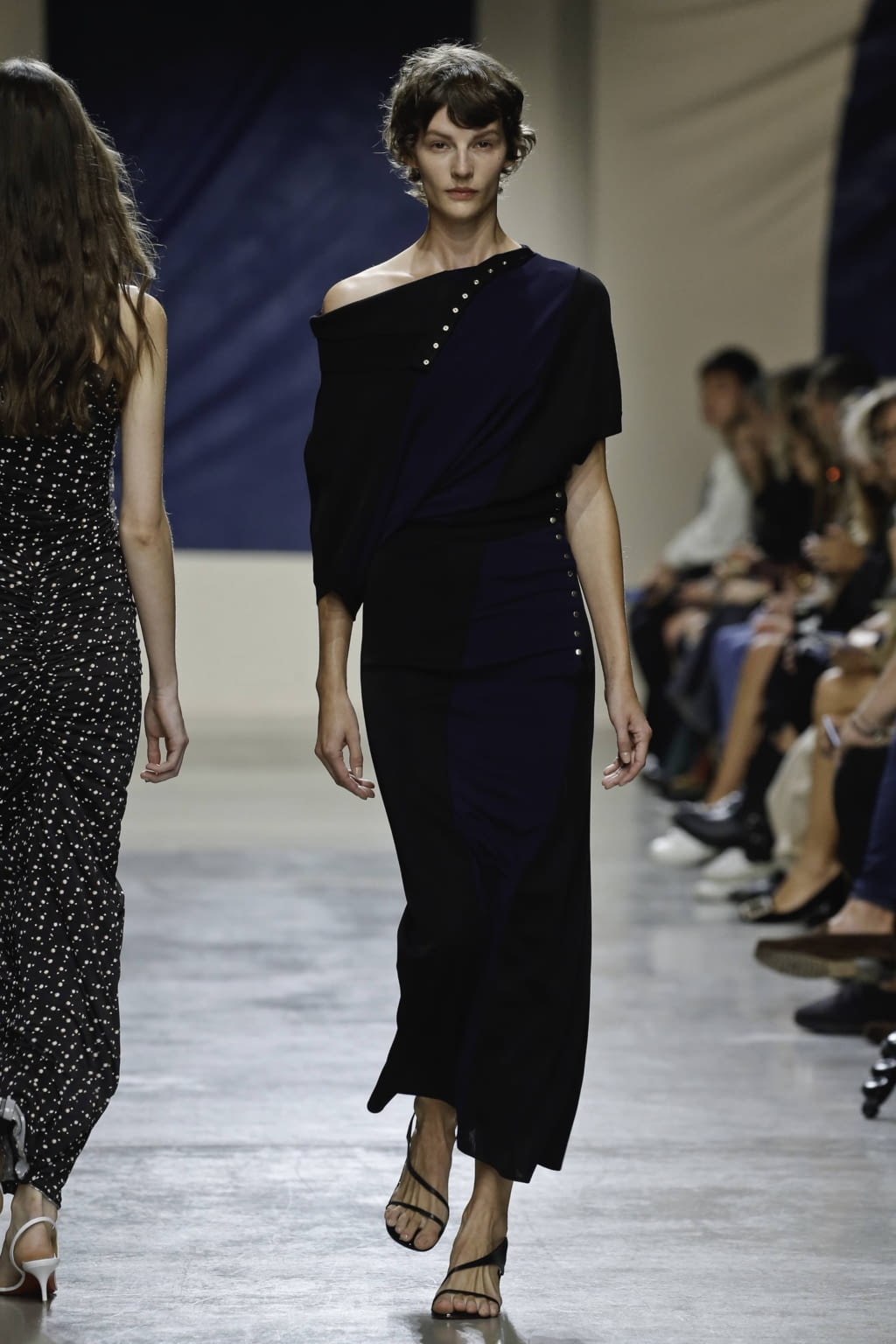 Fashion Week Paris Spring/Summer 2020 look 29 from the Atlein collection 女装