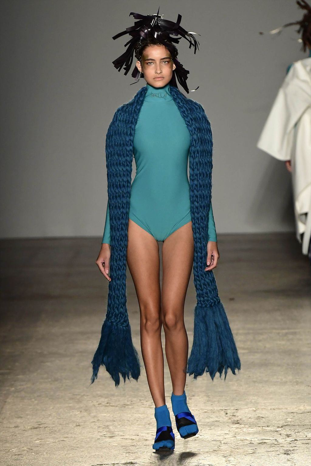 Fashion Week Milan Fall/Winter 2017 look 16 from the Atsushi Nakashima collection womenswear