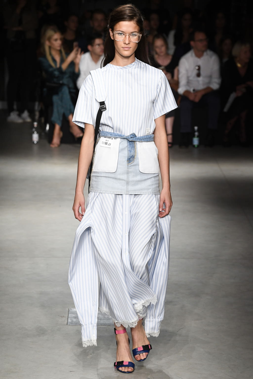 Fashion Week Milan Spring/Summer 2018 look 15 from the Au Jour Le Jour collection womenswear