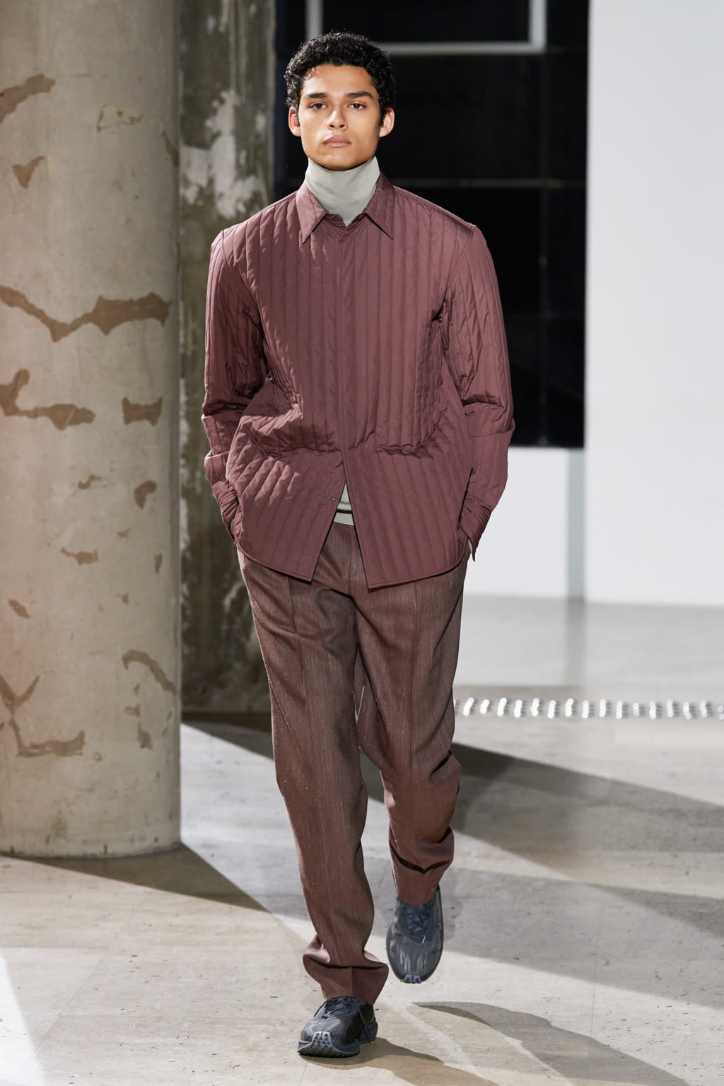 Fashion Week Paris Fall/Winter 2020 look 34 from the AURALEE collection menswear