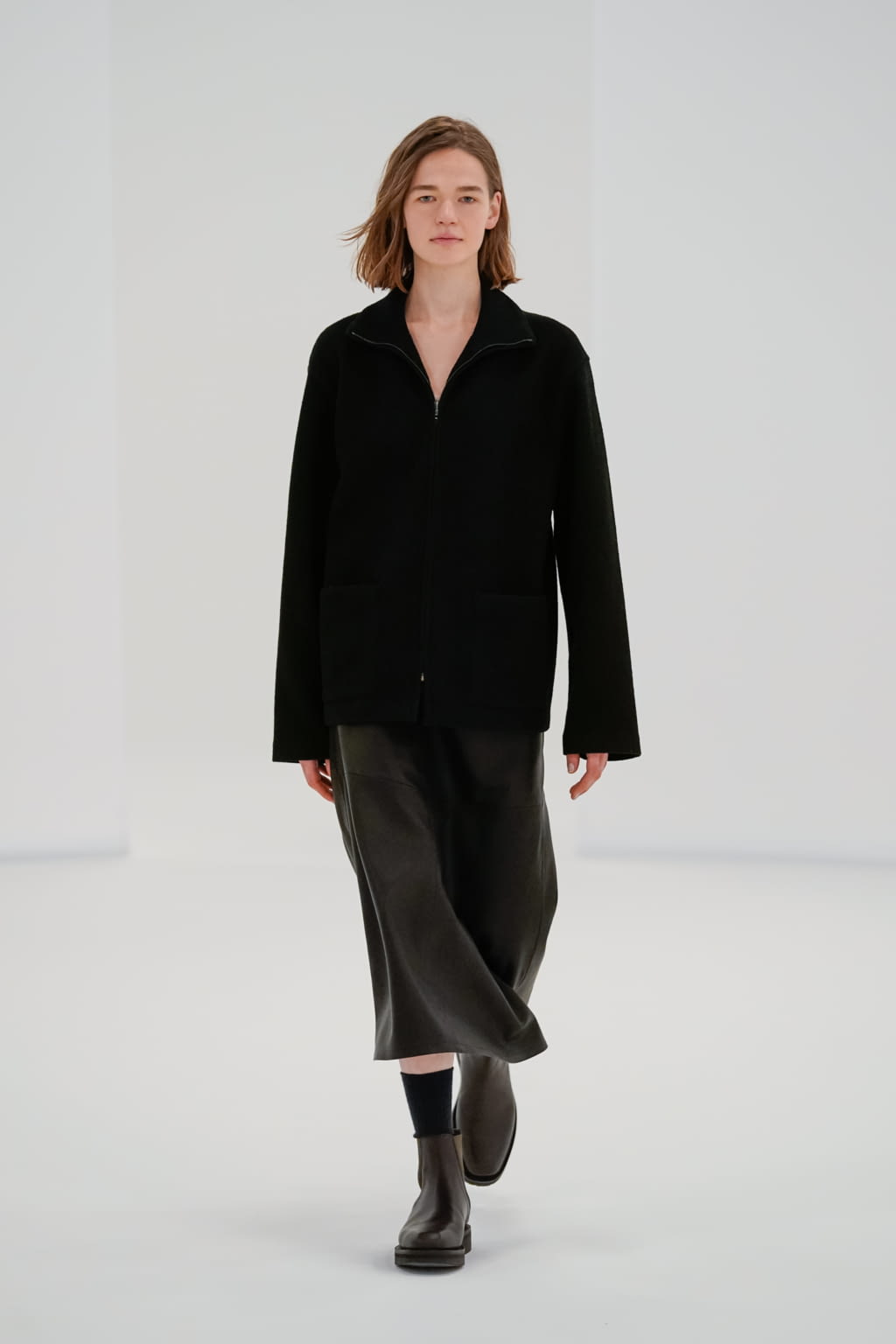 Fashion Week Paris Fall/Winter 2021 look 18 from the AURALEE collection 女装