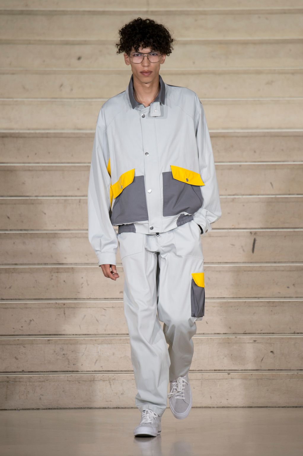 Fashion Week Paris Spring/Summer 2018 look 8 from the Avoc collection menswear