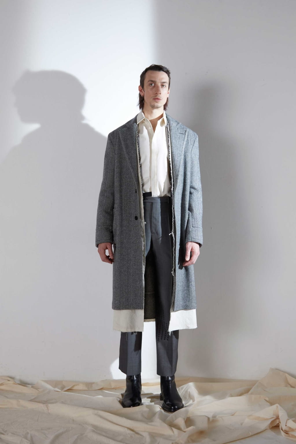 Fashion Week Paris Fall/Winter 2017 look 8 from the Maison Margiela collection menswear