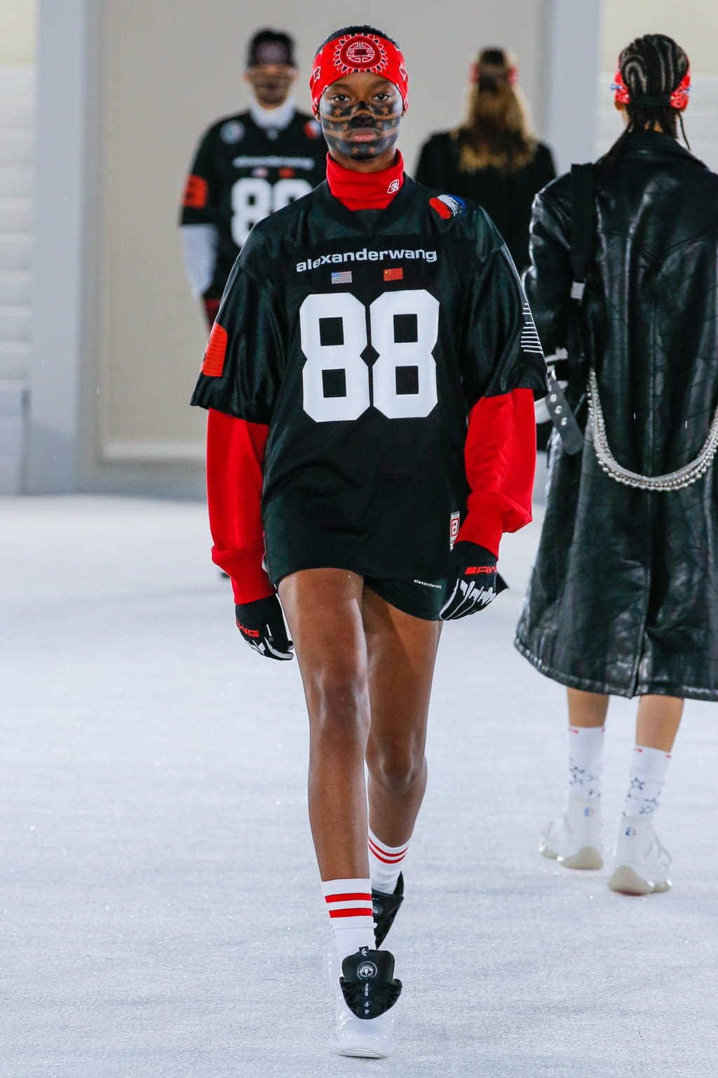 Fashion Week New York Spring/Summer 2019 look 34 from the Alexander Wang collection womenswear