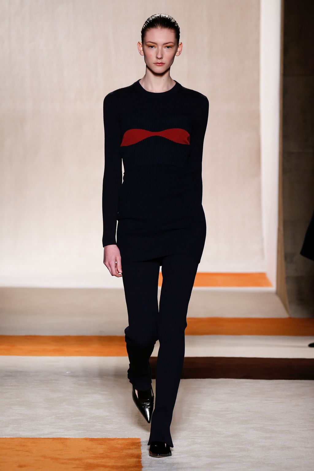 Fashion Week New York Fall/Winter 2016 look 12 from the Victoria Beckham collection womenswear