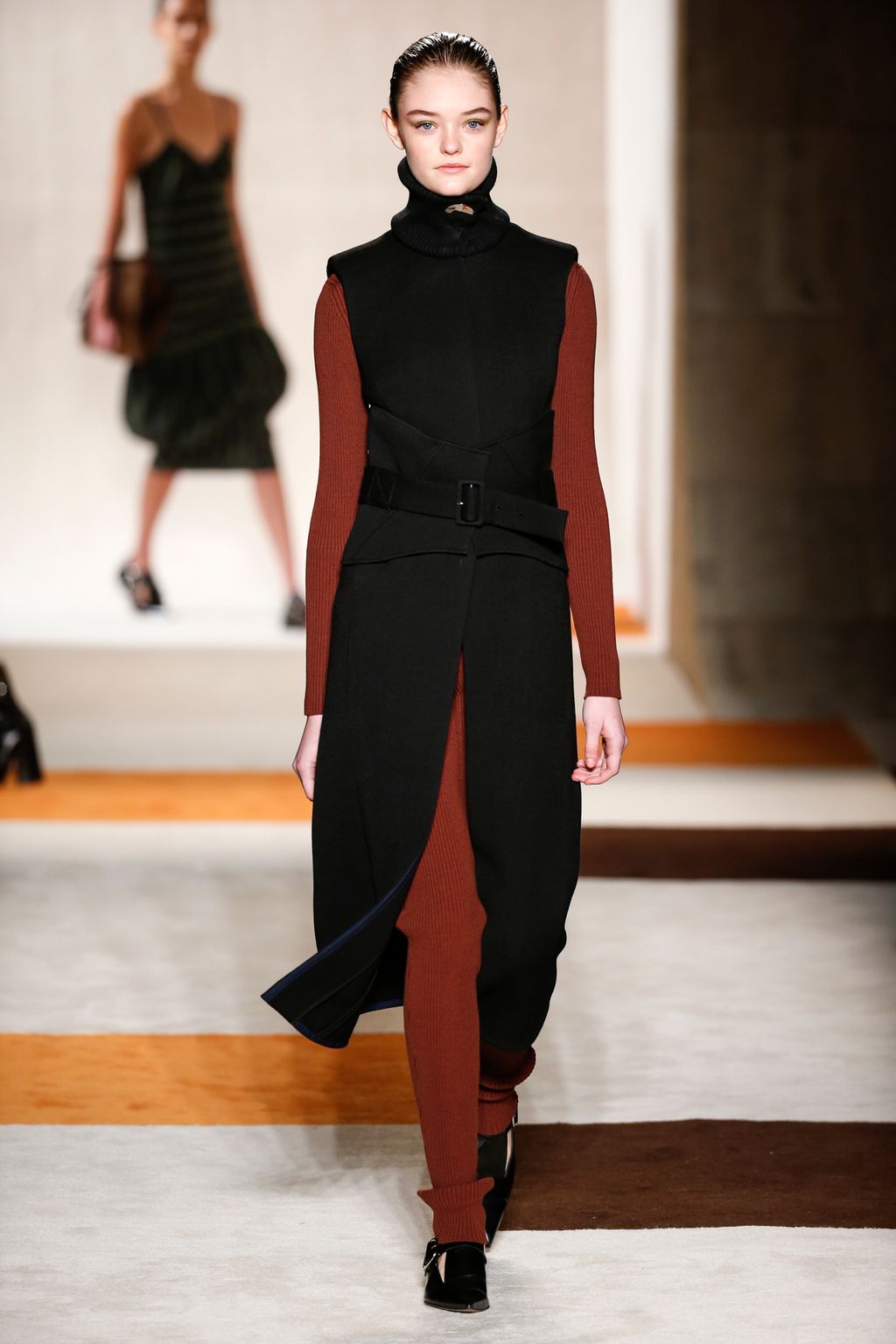 Fashion Week New York Fall/Winter 2016 look 13 from the Victoria Beckham collection womenswear