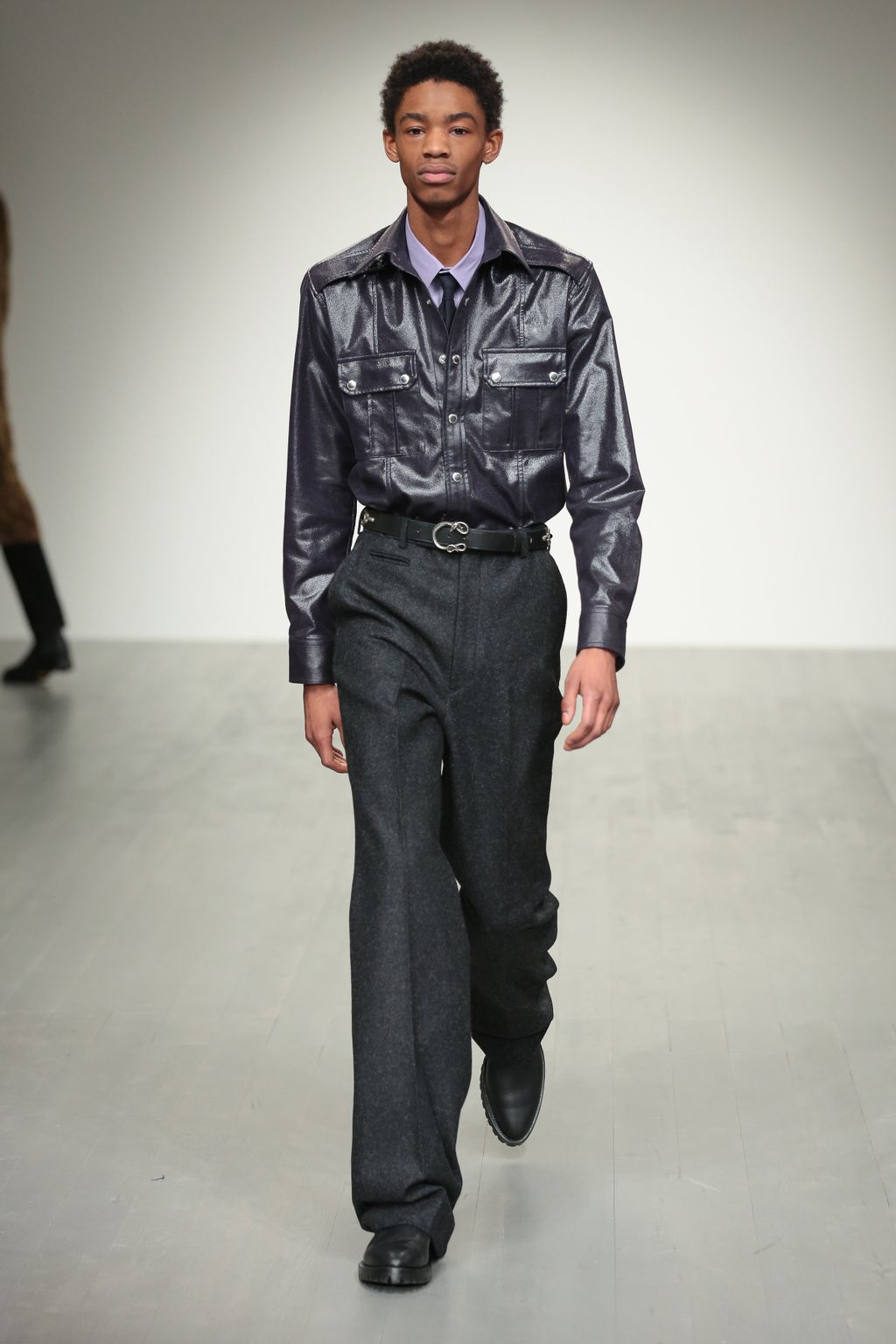 Fashion Week London Fall/Winter 2018 look 13 from the John Lawrence Sullivan collection 男装
