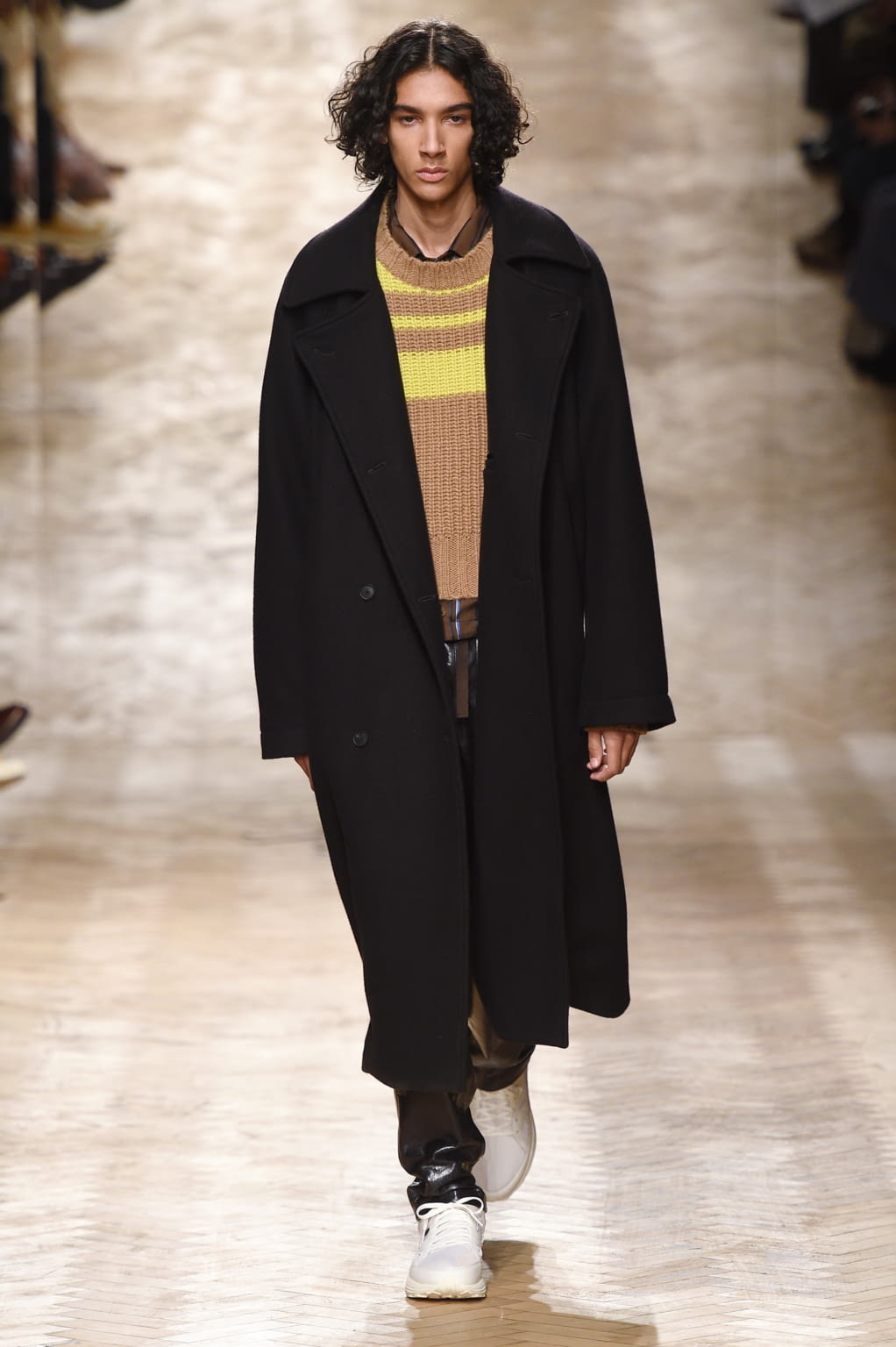 Fashion Week London Fall/Winter 2018 look 22 from the Qasimi collection 男装