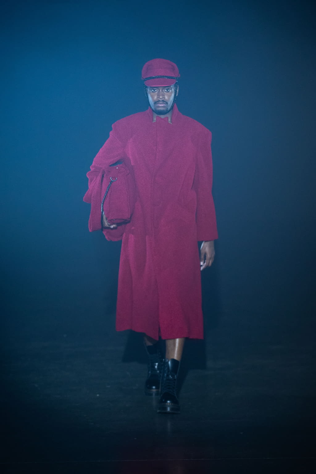 Fashion Week London Fall/Winter 2021 look 15 from the Art School collection 女装