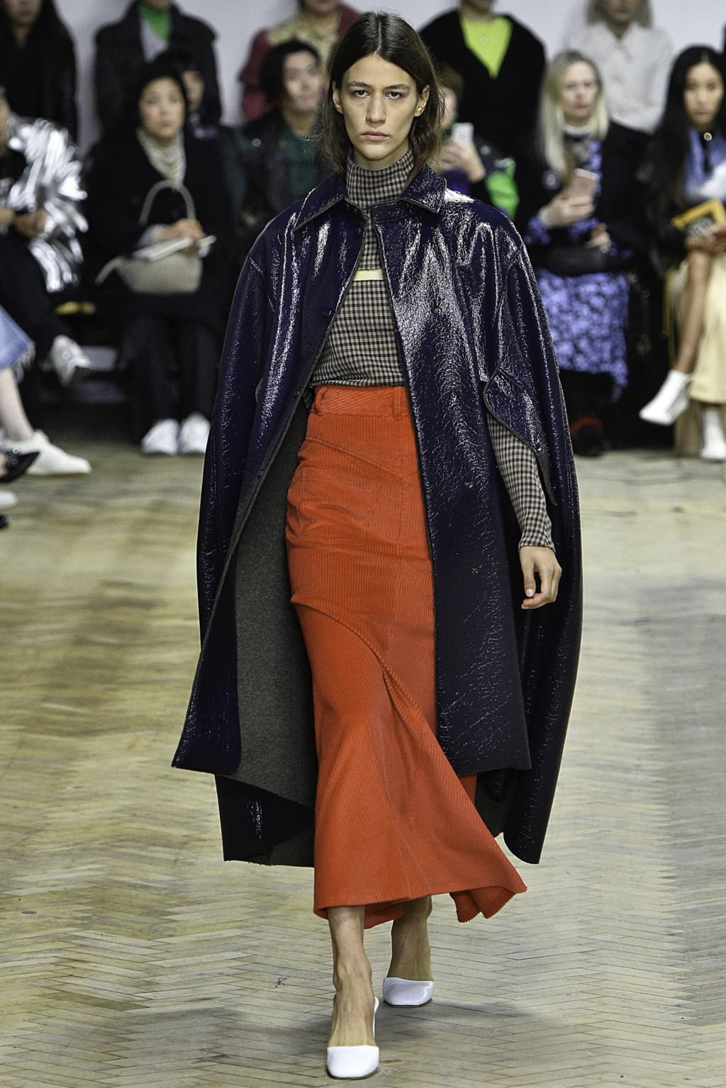 Fashion Week London Fall/Winter 2019 look 47 from the A.W.A.K.E MODE collection womenswear