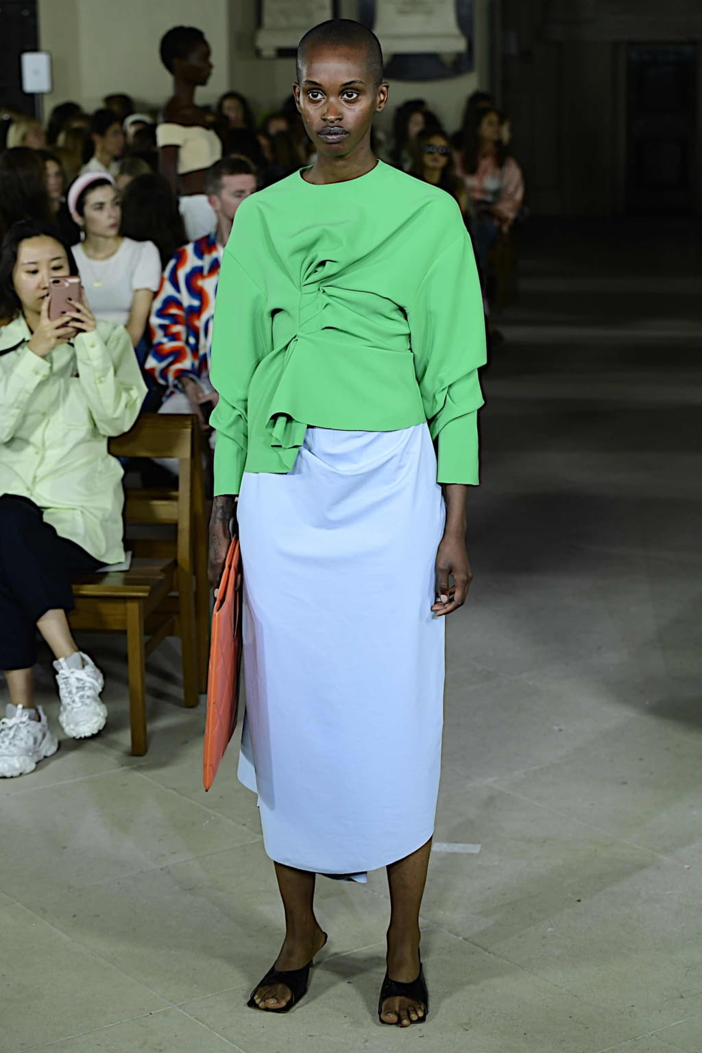 Fashion Week London Spring/Summer 2020 look 16 from the A.W.A.K.E MODE collection womenswear