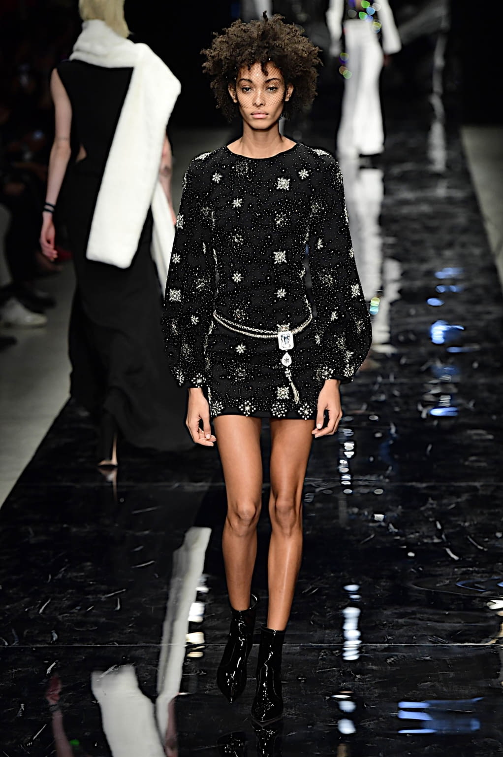 Fashion Week Paris Spring/Summer 2019 look 5 from the Azzaro collection 高级定制