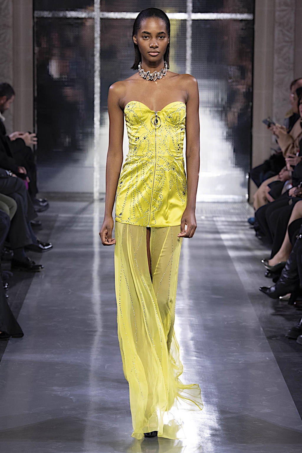 Fashion Week Paris Spring/Summer 2020 look 11 from the Azzaro collection couture