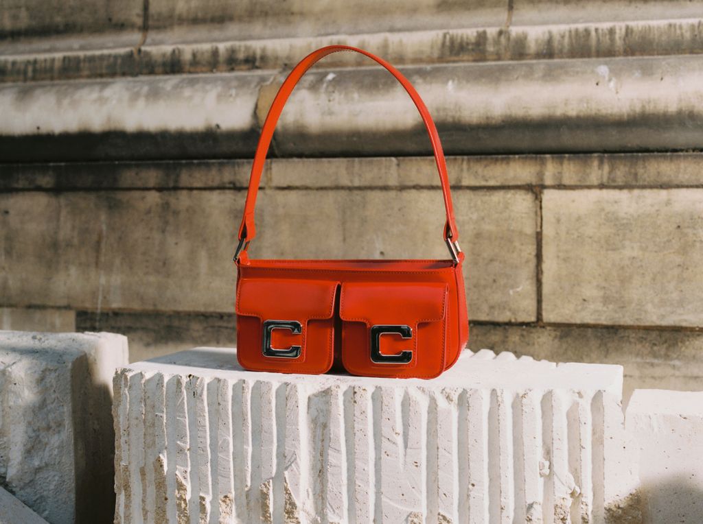 Fashion Week Paris Fall/Winter 2024 look 2 from the Carel collection 女装配饰