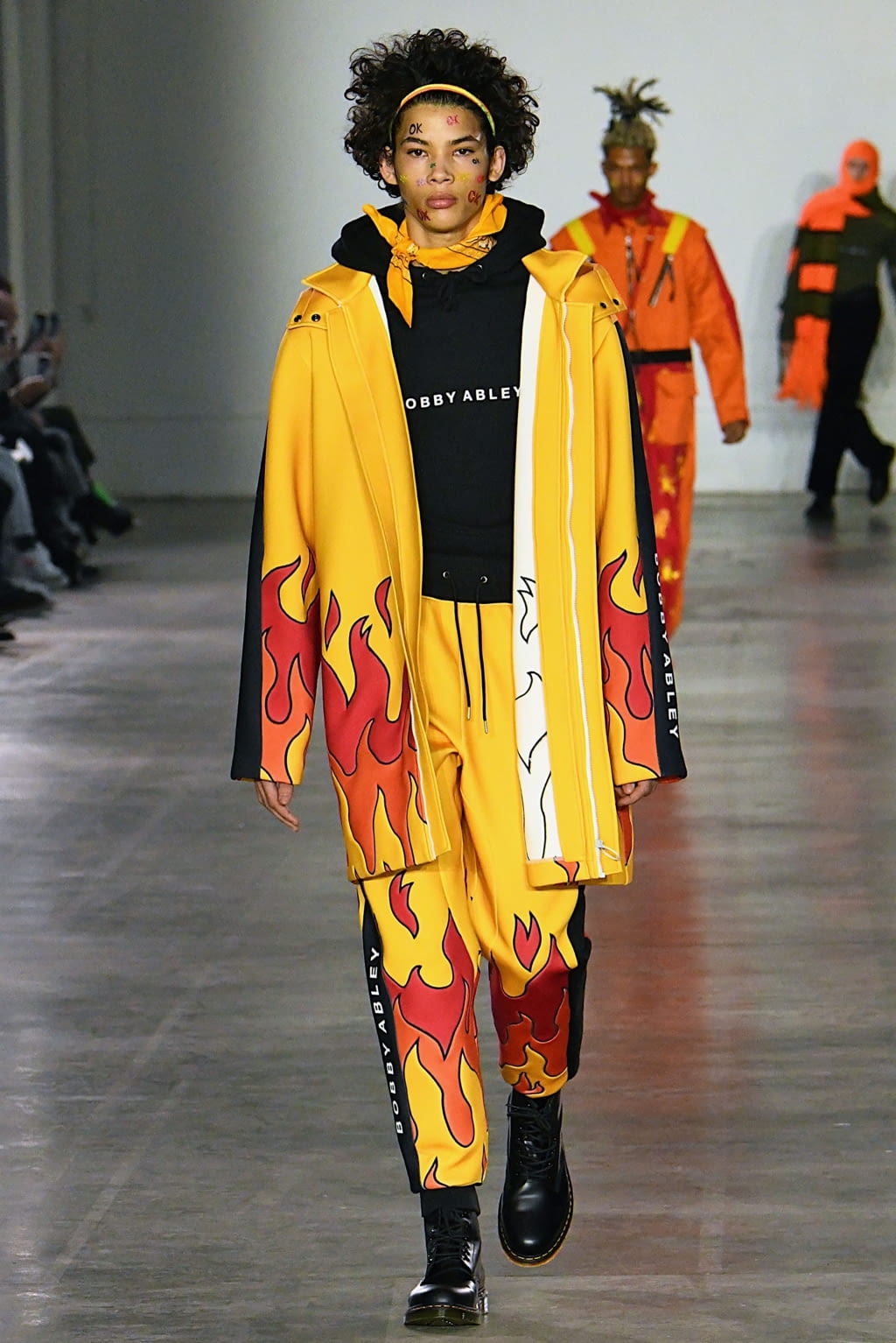 Fashion Week London Fall/Winter 2019 look 9 de la collection Bobby Abley menswear