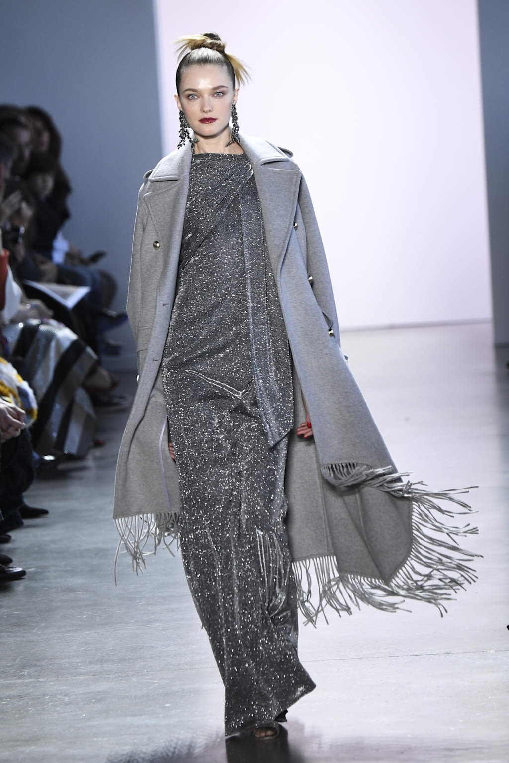 Fashion Week New York Fall/Winter 2020 look 7 from the Badgley Mischka collection womenswear