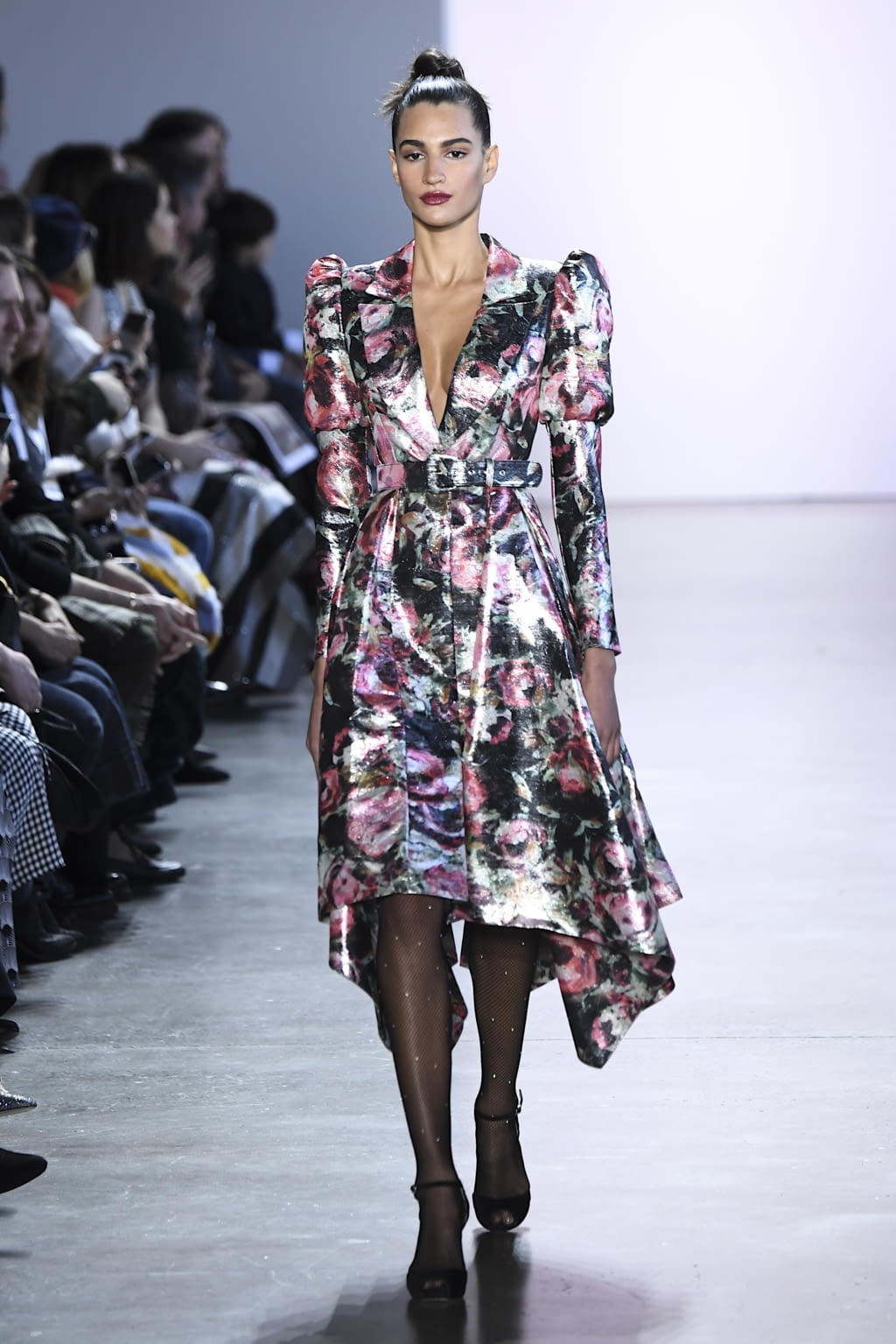 Fashion Week New York Fall/Winter 2020 look 18 de la collection Badgley Mischka womenswear