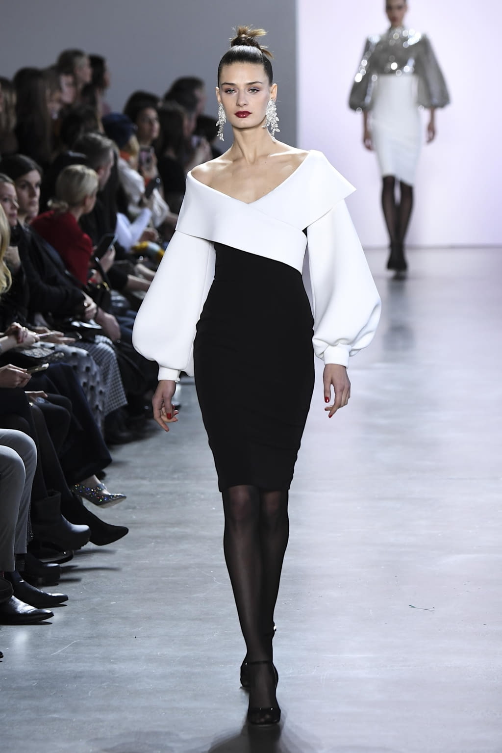 Fashion Week New York Fall/Winter 2020 look 41 from the Badgley Mischka collection womenswear
