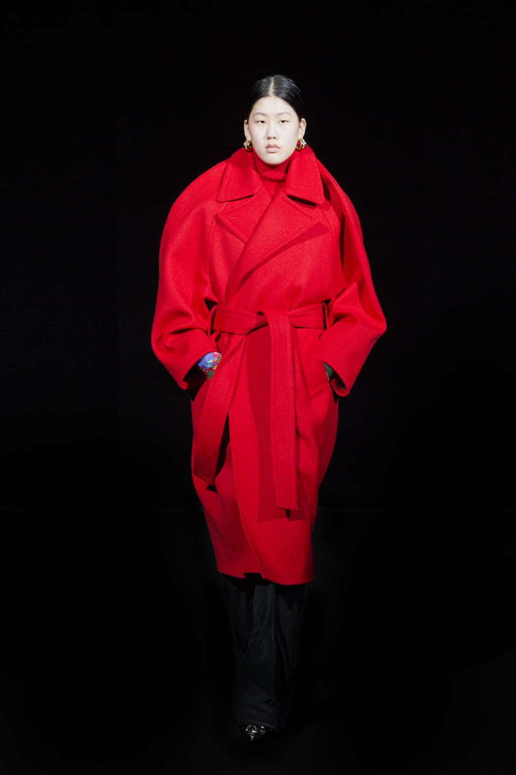 Fashion Week Paris Fall/Winter 2019 look 37 from the Balenciaga collection 女装