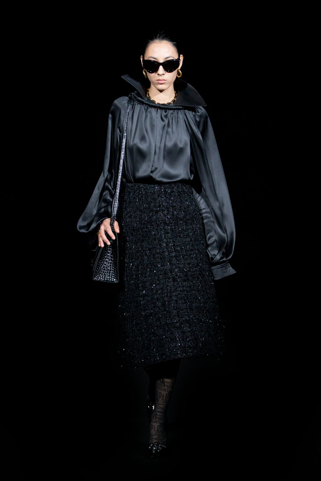 Fashion Week Paris Fall/Winter 2019 look 47 from the Balenciaga collection womenswear