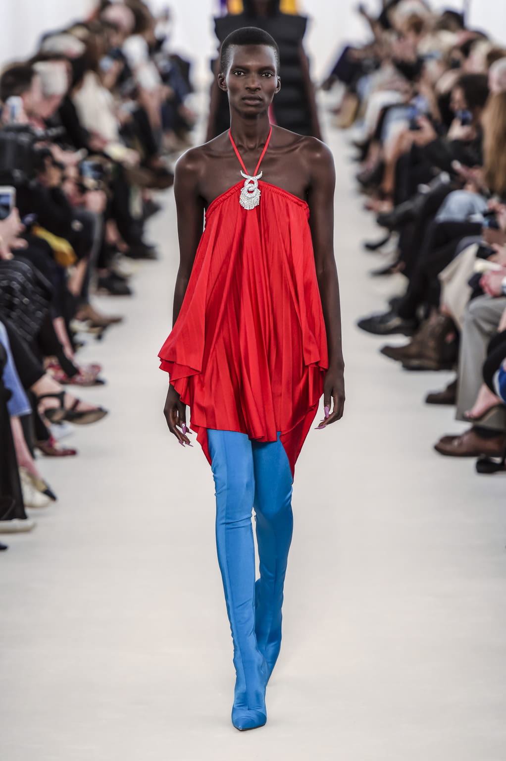 Fashion Week Paris Spring/Summer 2017 look 35 de la collection Balenciaga womenswear
