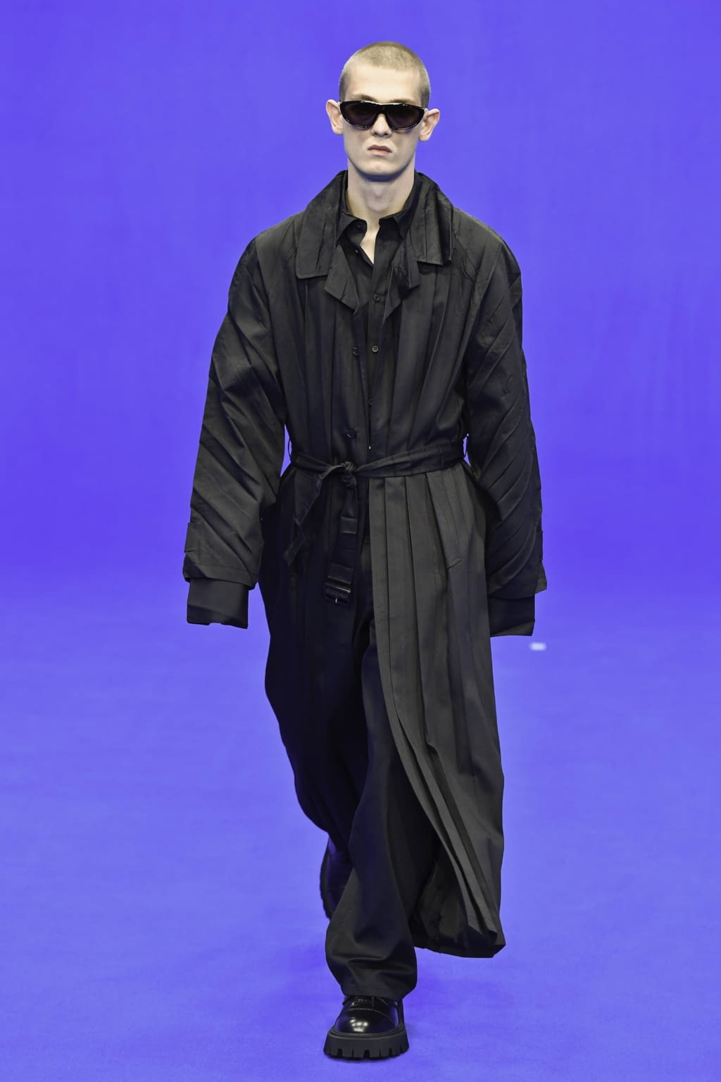 Fashion Week Paris Spring/Summer 2020 look 26 de la collection Balenciaga menswear