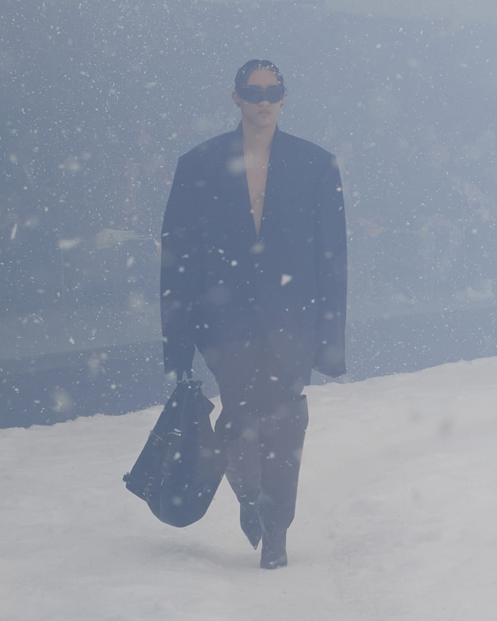 Fashion Week Paris Fall/Winter 2022 look 20 de la collection Balenciaga womenswear