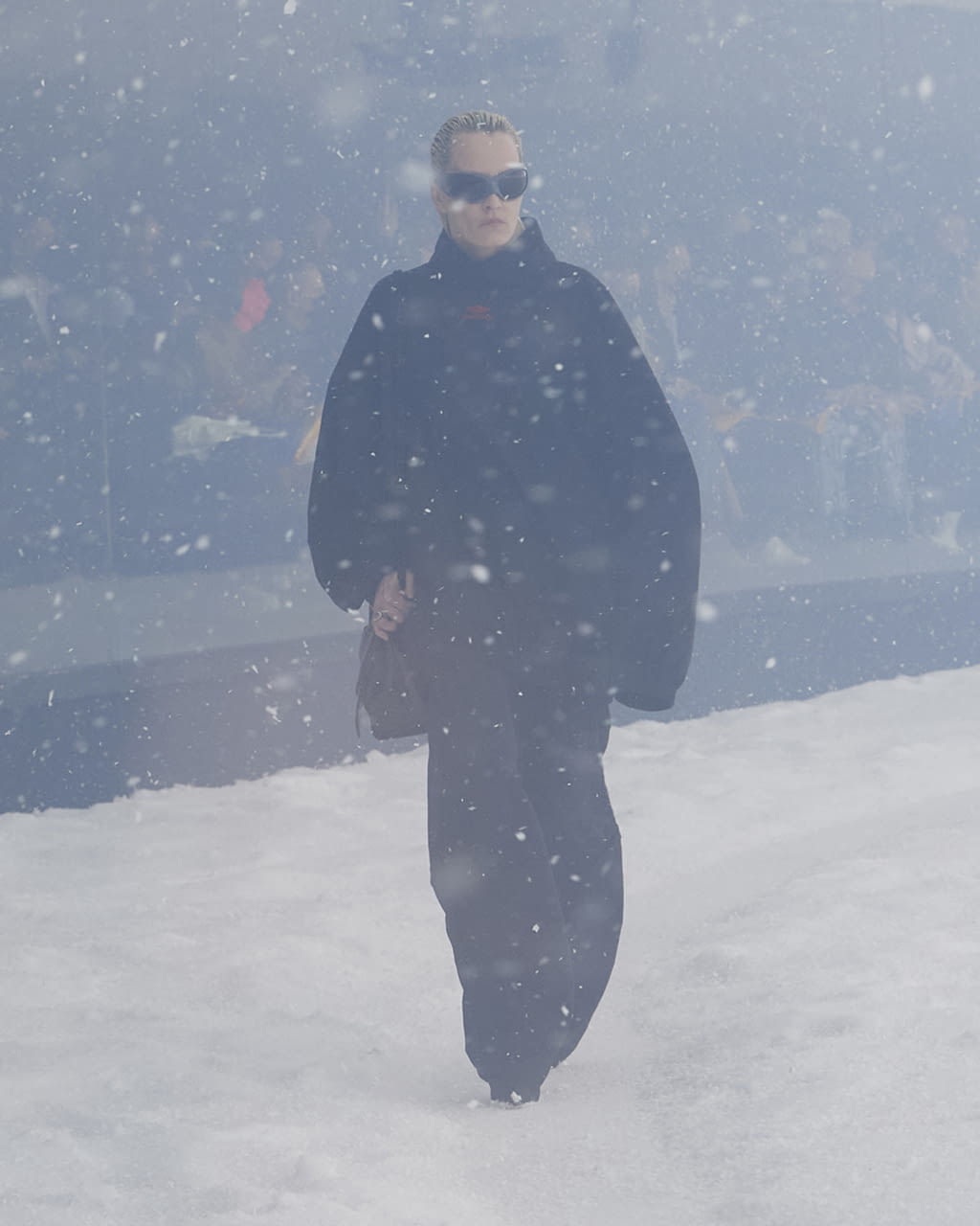Fashion Week Paris Fall/Winter 2022 look 41 de la collection Balenciaga womenswear