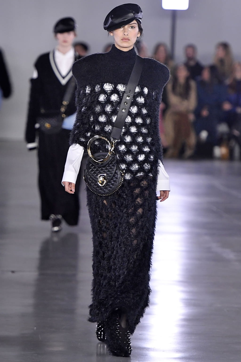 Fashion Week Paris Fall/Winter 2019 look 32 from the Balmain collection 女装