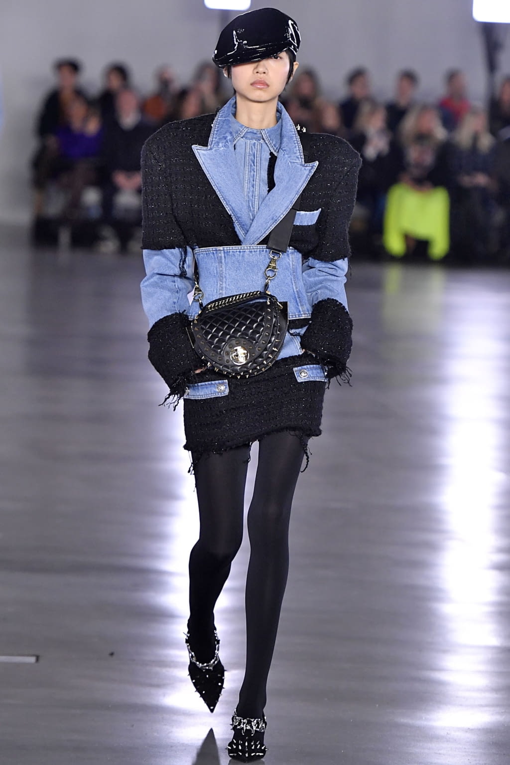 Fashion Week Paris Fall/Winter 2019 look 35 from the Balmain collection 女装