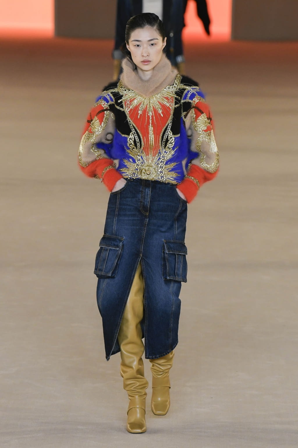 Fashion Week Paris Fall/Winter 2020 look 37 from the Balmain collection 女装