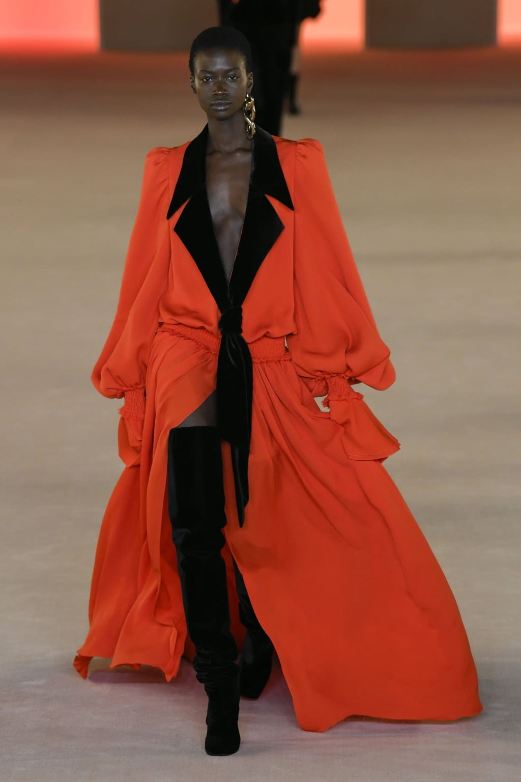 Fashion Week Paris Fall/Winter 2020 look 67 from the Balmain collection womenswear